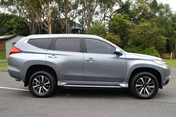 2016 Mitsubishi Pajero Sport GLX QE