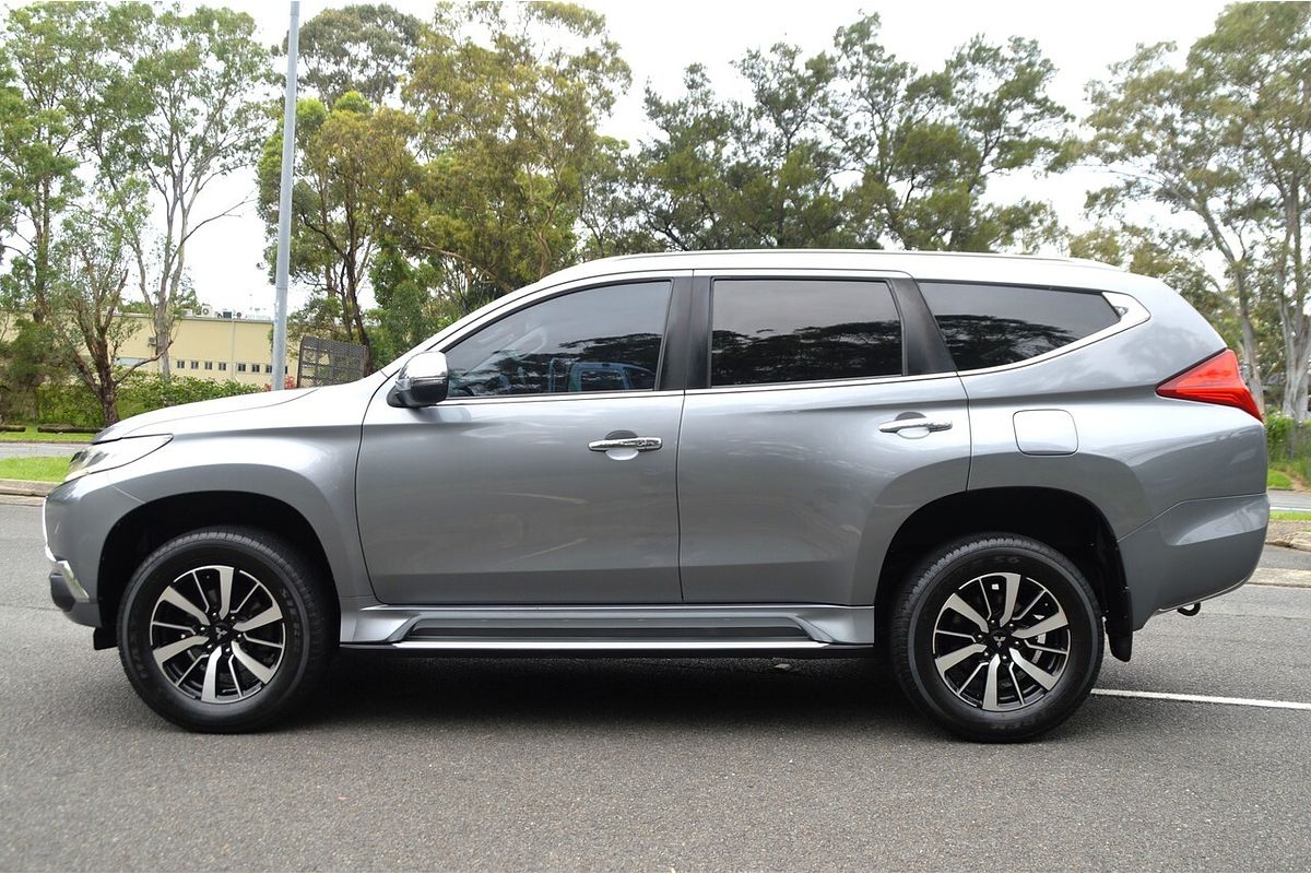 2016 Mitsubishi Pajero Sport GLX QE