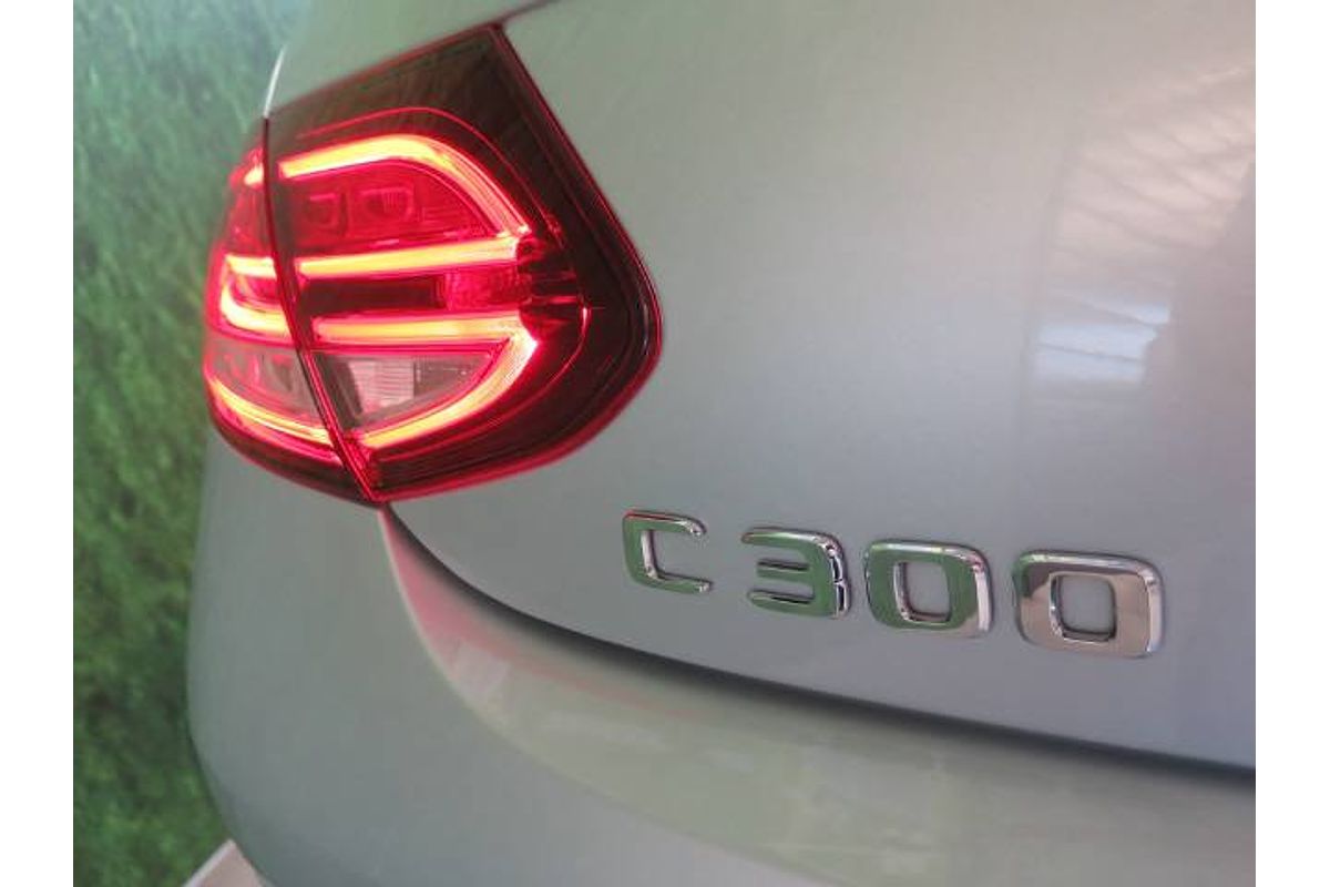2018 Mercedes-Benz C300 2.0L