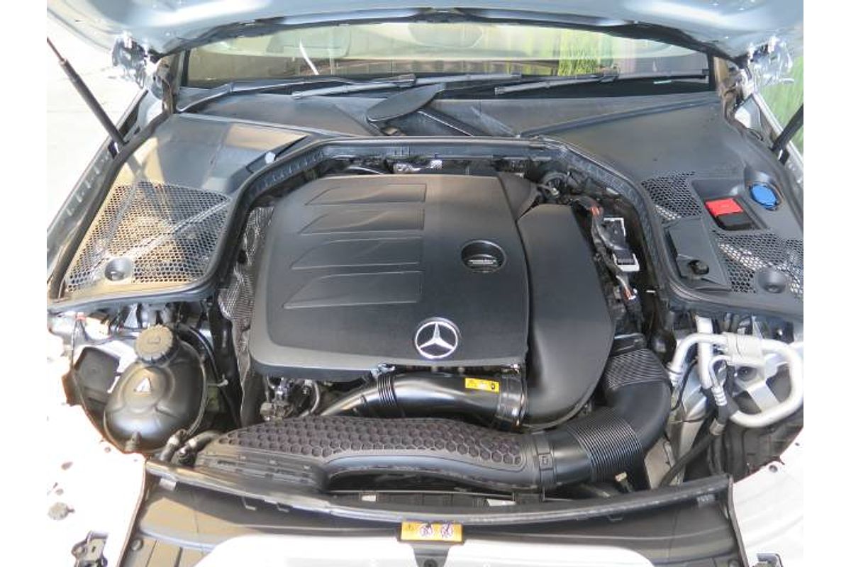2018 Mercedes-Benz C300 2.0L