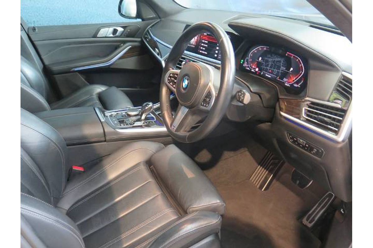 2021 BMW X7 DARK SHADOW EDITION G07
