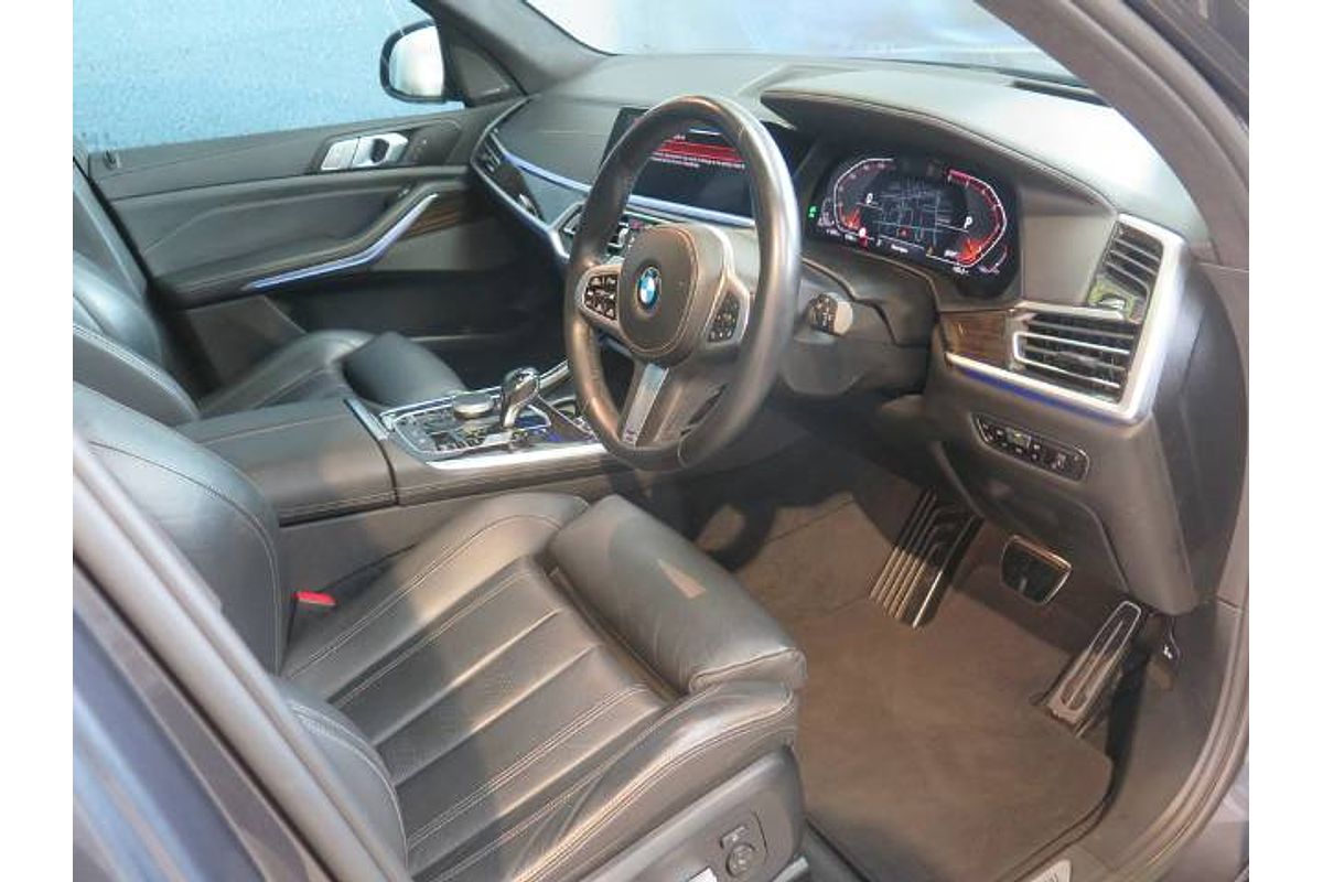 2021 BMW X7 DARK SHADOW EDITION G07