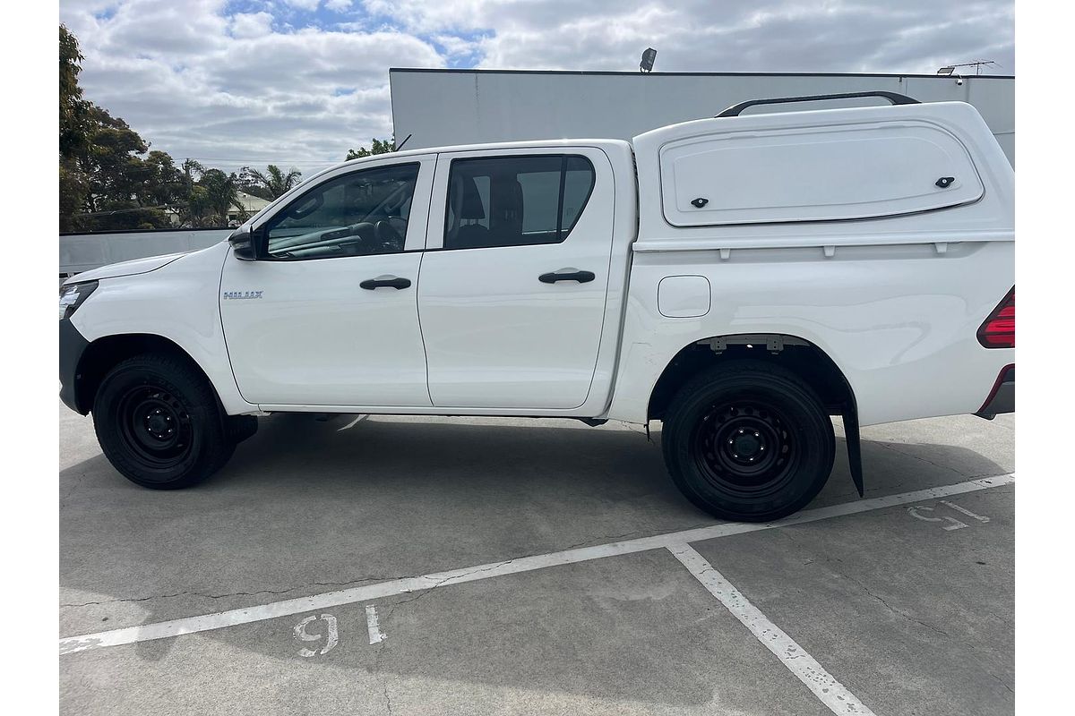 2017 Toyota Hilux Workmate GUN125R 4X4