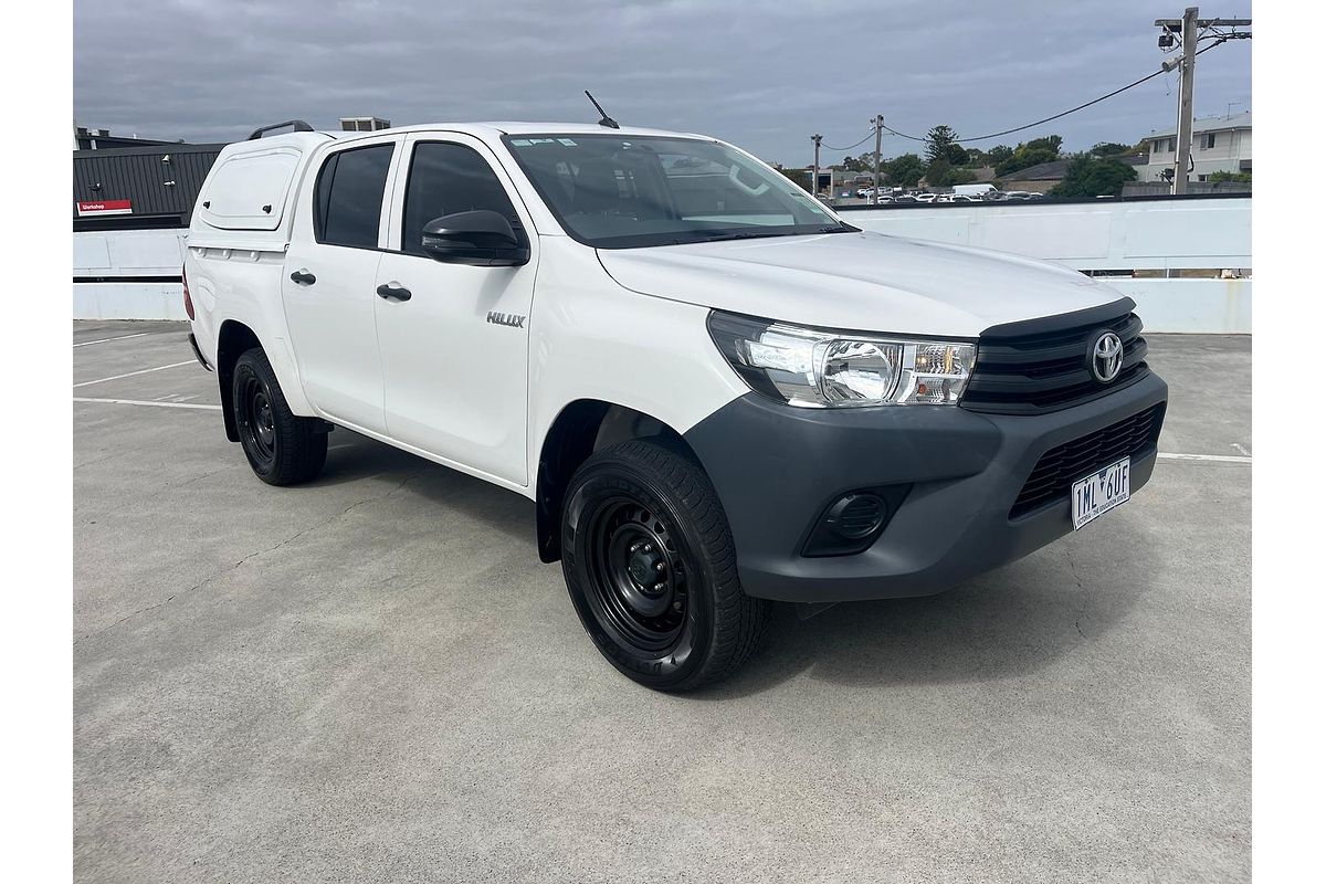 2017 Toyota Hilux Workmate GUN125R 4X4