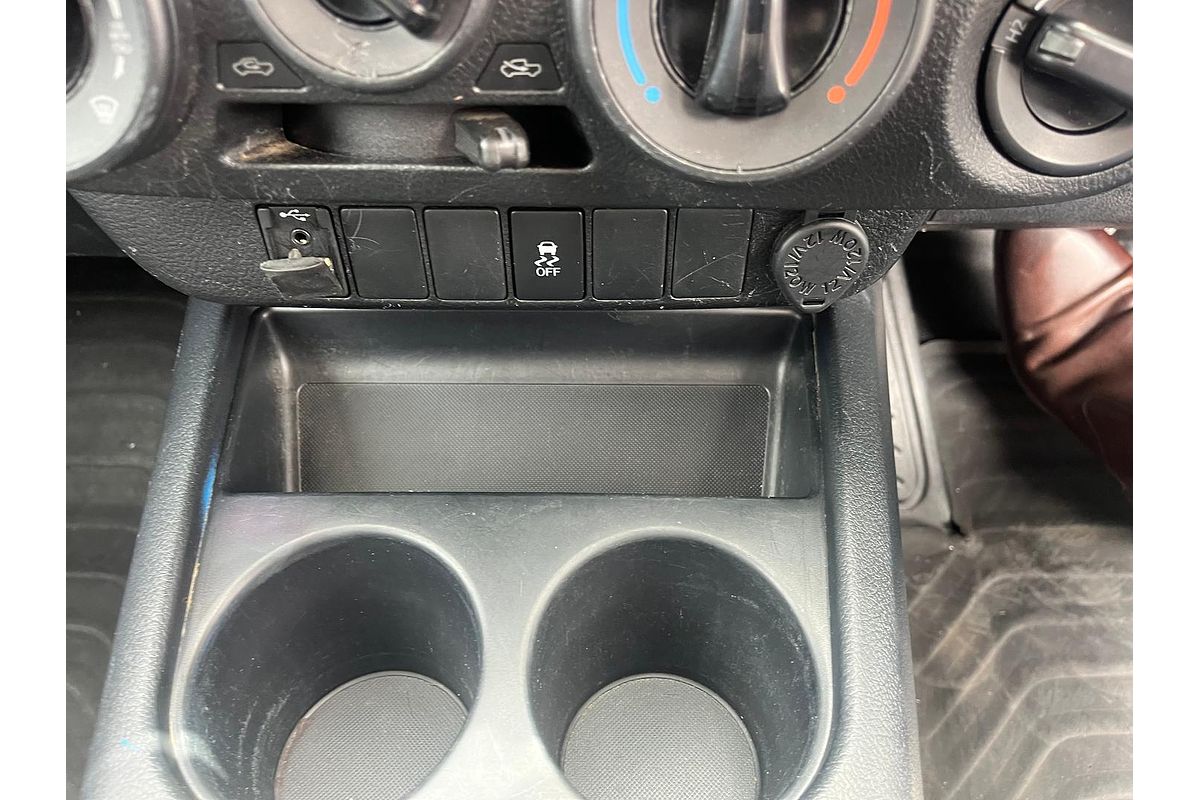 2017 Toyota Hilux Workmate GUN125R 4X4