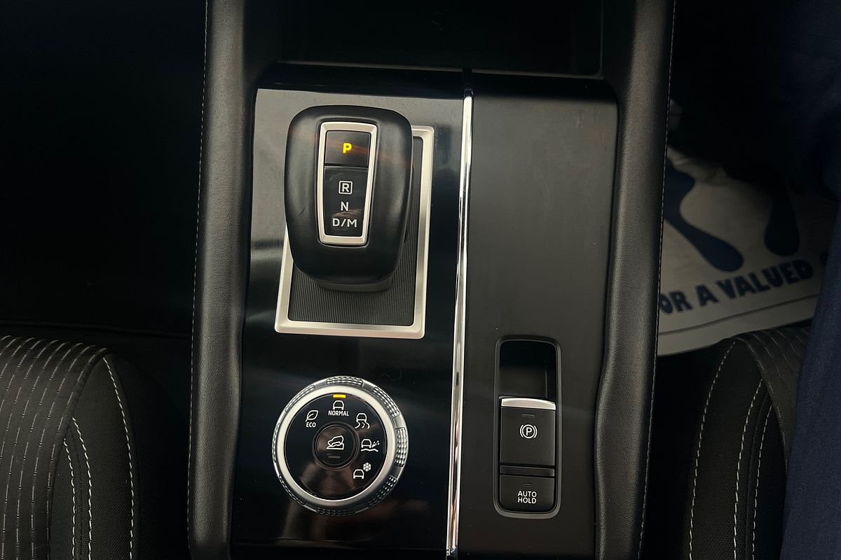 2023 Mitsubishi Outlander LS ZM