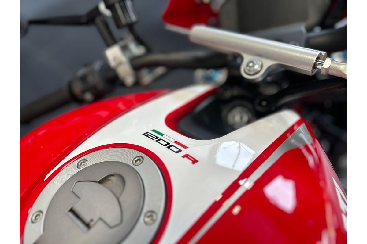 2016 Ducati MONSTER 1200R