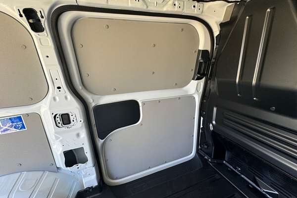 2024 Ford Transit Custom Trend SWB AV SWB