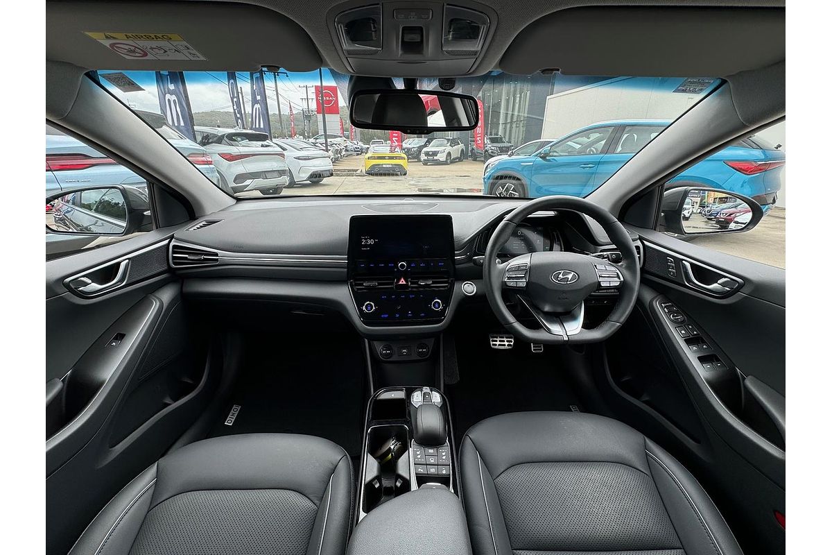 2021 Hyundai IONIQ Electric Premium AE.V4