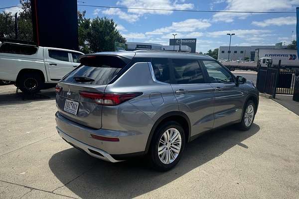 2022 Mitsubishi Outlander LS ZM