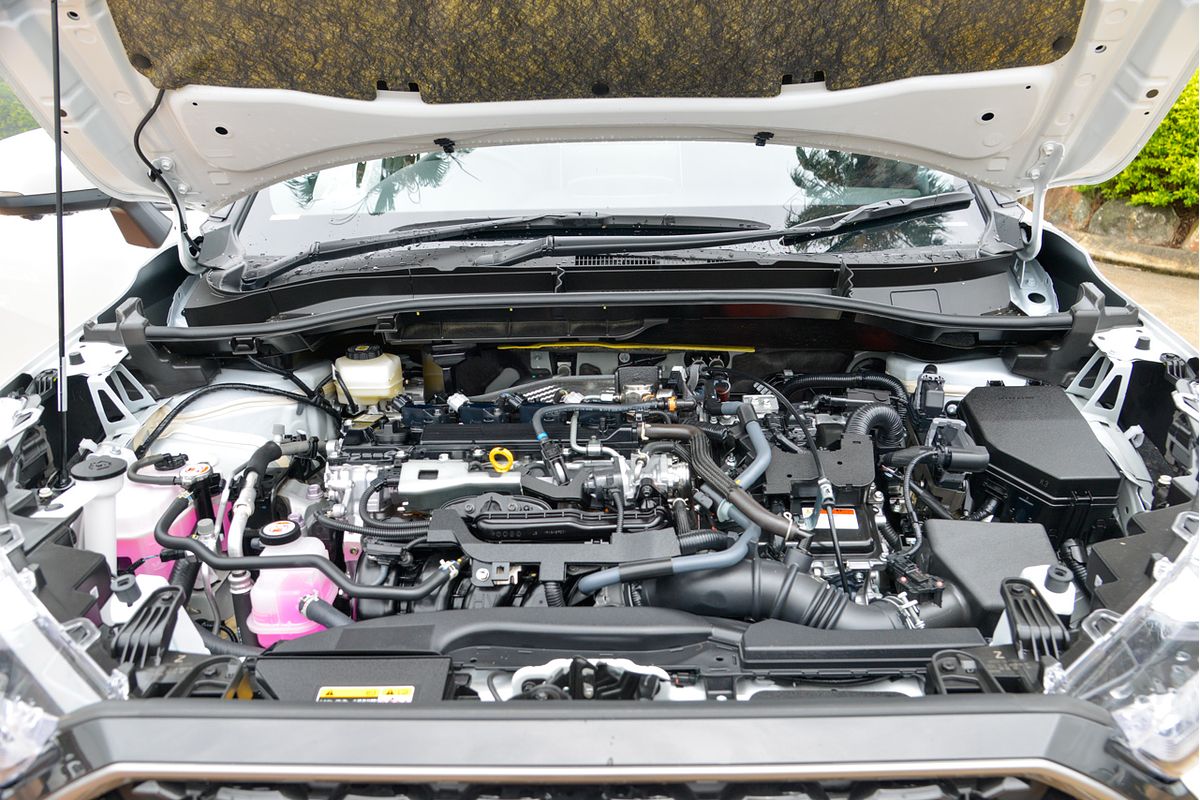 2024 Toyota Corolla Cross Atmos MXGA10R