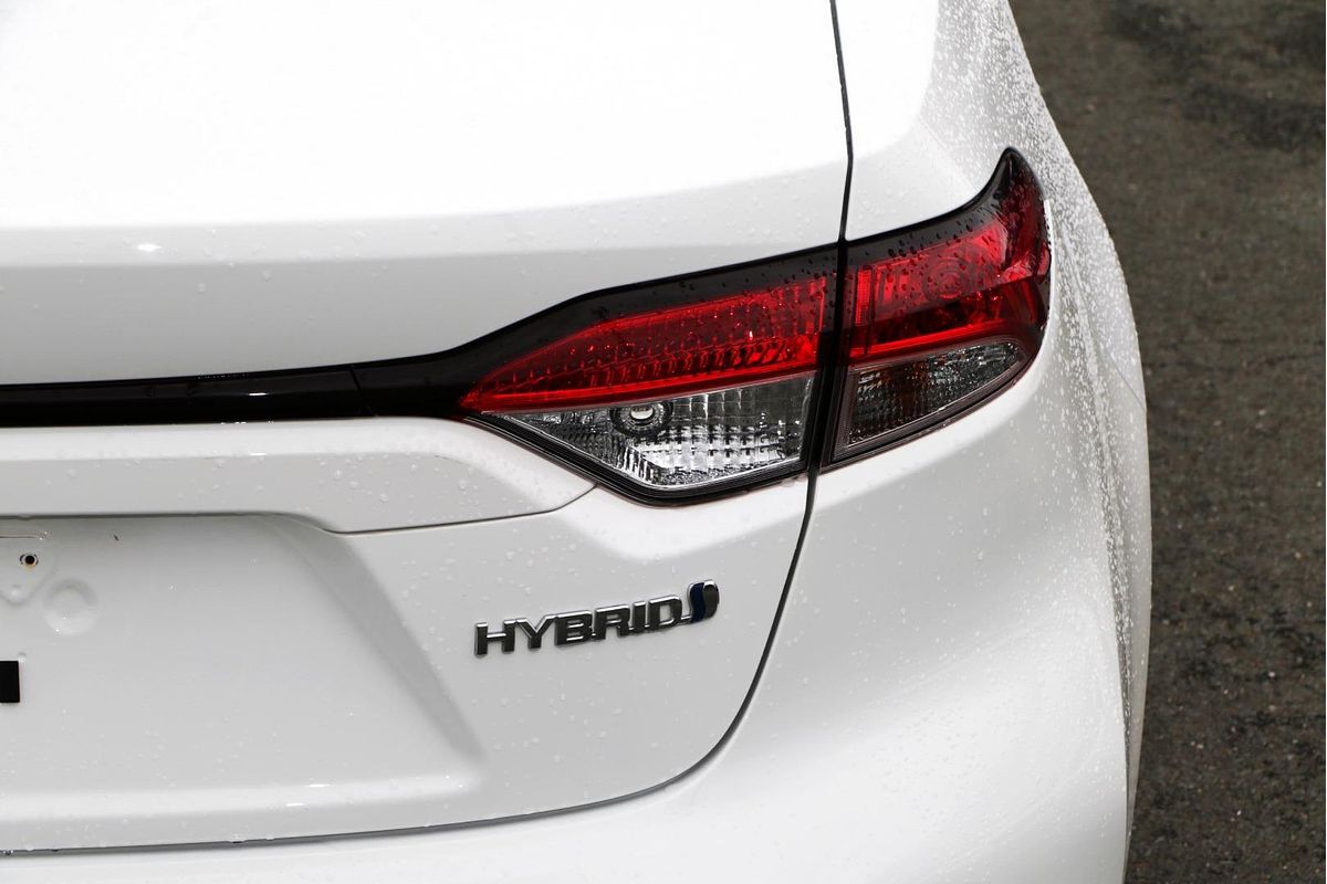 2020 Toyota Corolla Ascent Sport Hybrid ZWE211R