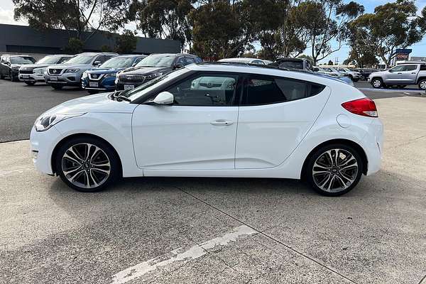 2017 Hyundai Veloster FS5 Series II