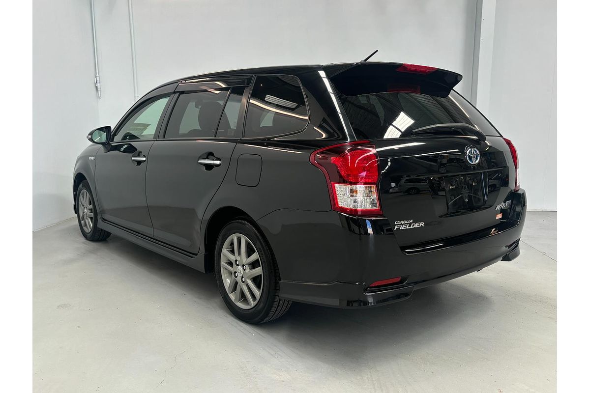 2013 Toyota Corolla Fielder Hybrid WxB NKE165