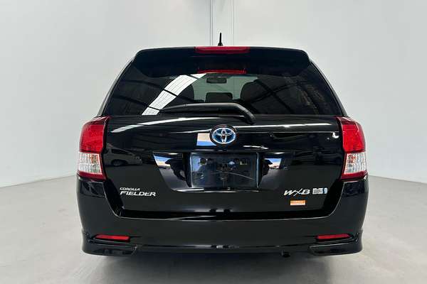 2013 Toyota Corolla Fielder Hybrid WxB NKE165
