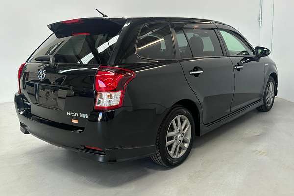 2013 Toyota Corolla Fielder Hybrid WxB NKE165