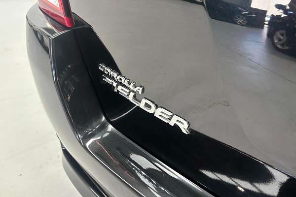 2013 Toyota Corolla Fielder Hybrid WxB NKE165