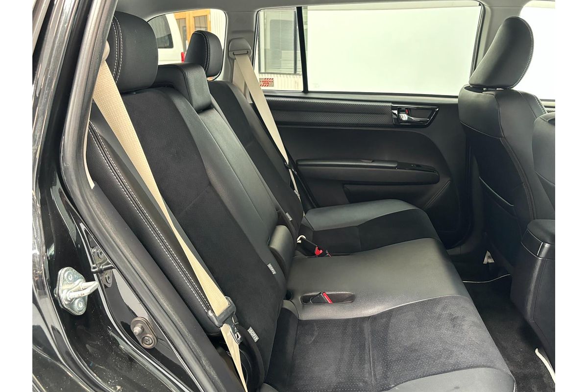 2013 Toyota Corolla Fielder Hybrid WxB NKE165
