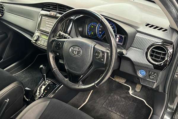 2013 Toyota Corolla Fielder Hybrid WxB NKE165