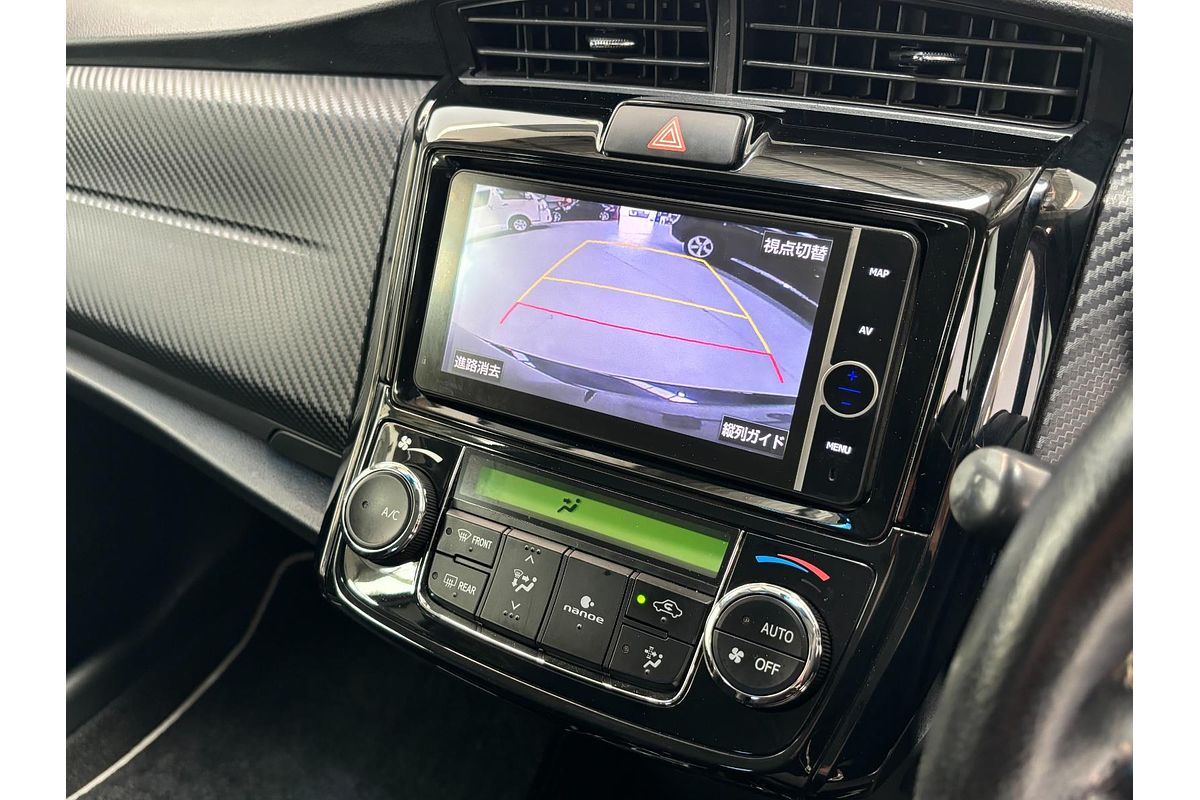 2013 Toyota Corolla Fielder Hybrid WxB NKE165