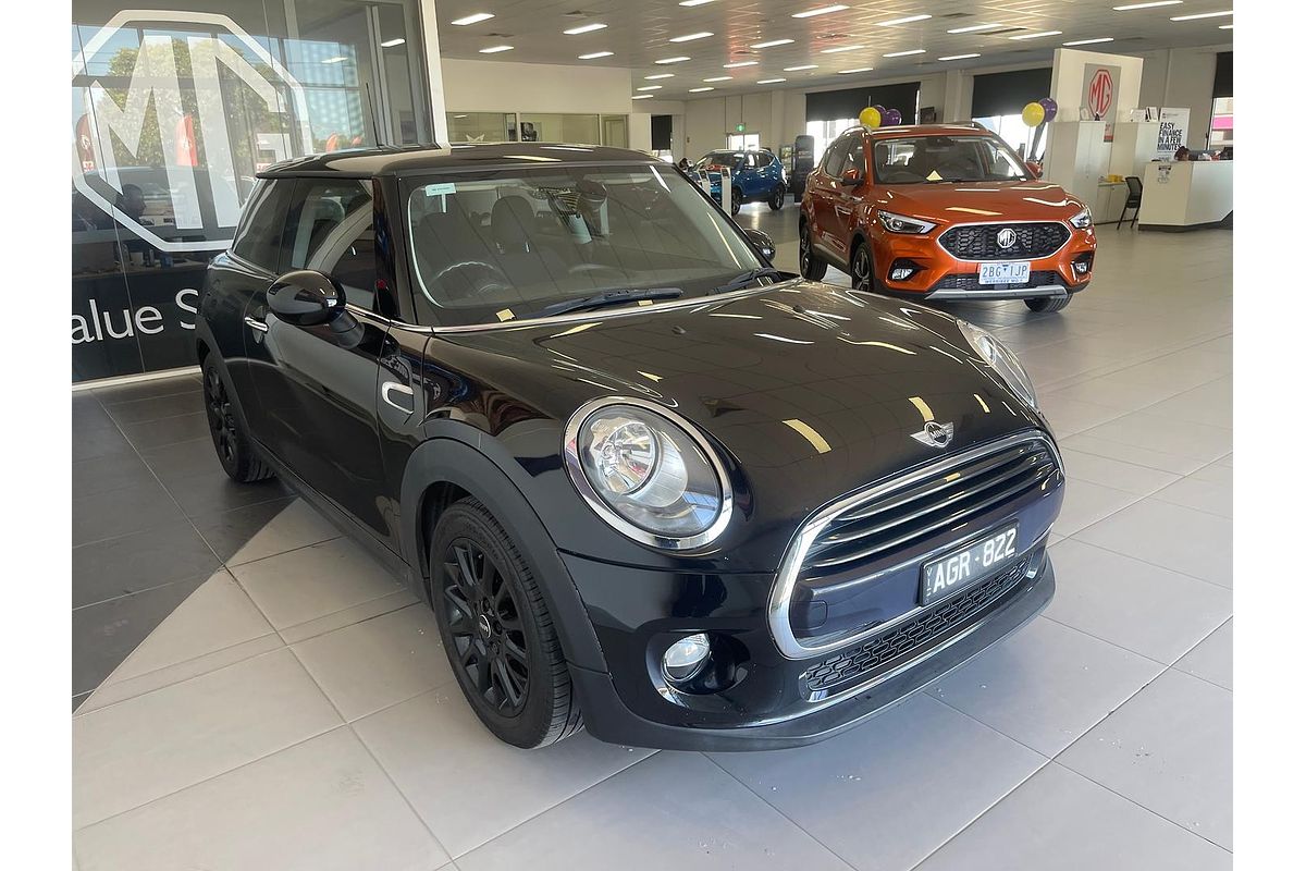 2015 MINI Hatch Cooper F56
