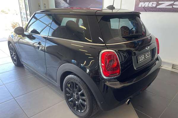 2015 MINI Hatch Cooper F56