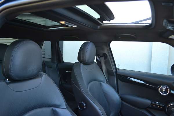 2019 MINI Hatch Cooper S F55 LCI
