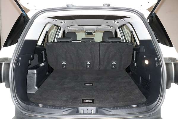 2022 Ford Everest Ambiente