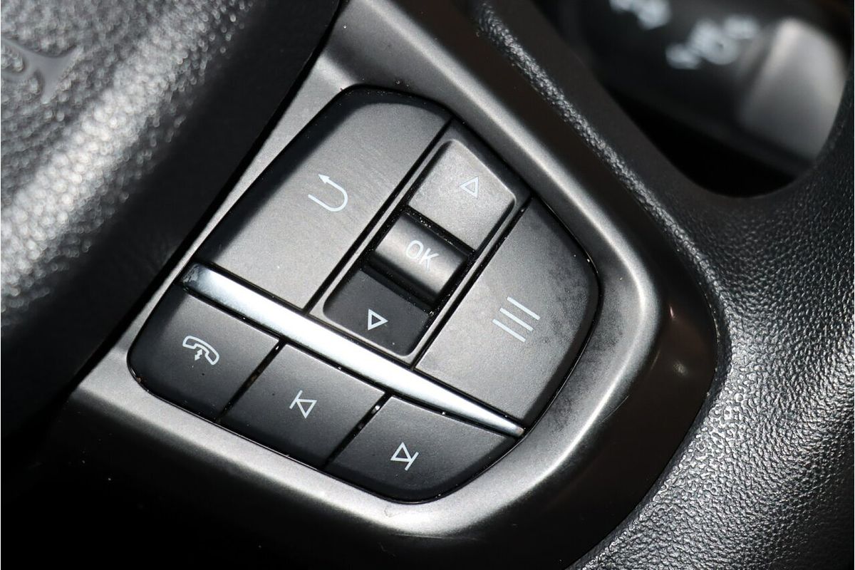 2022 Ford Everest Ambiente
