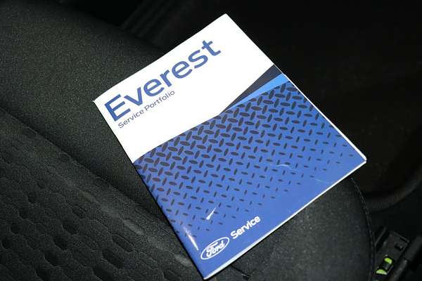 2022 Ford Everest Ambiente