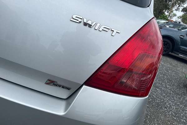 2006 Suzuki Swift Z Series RS415