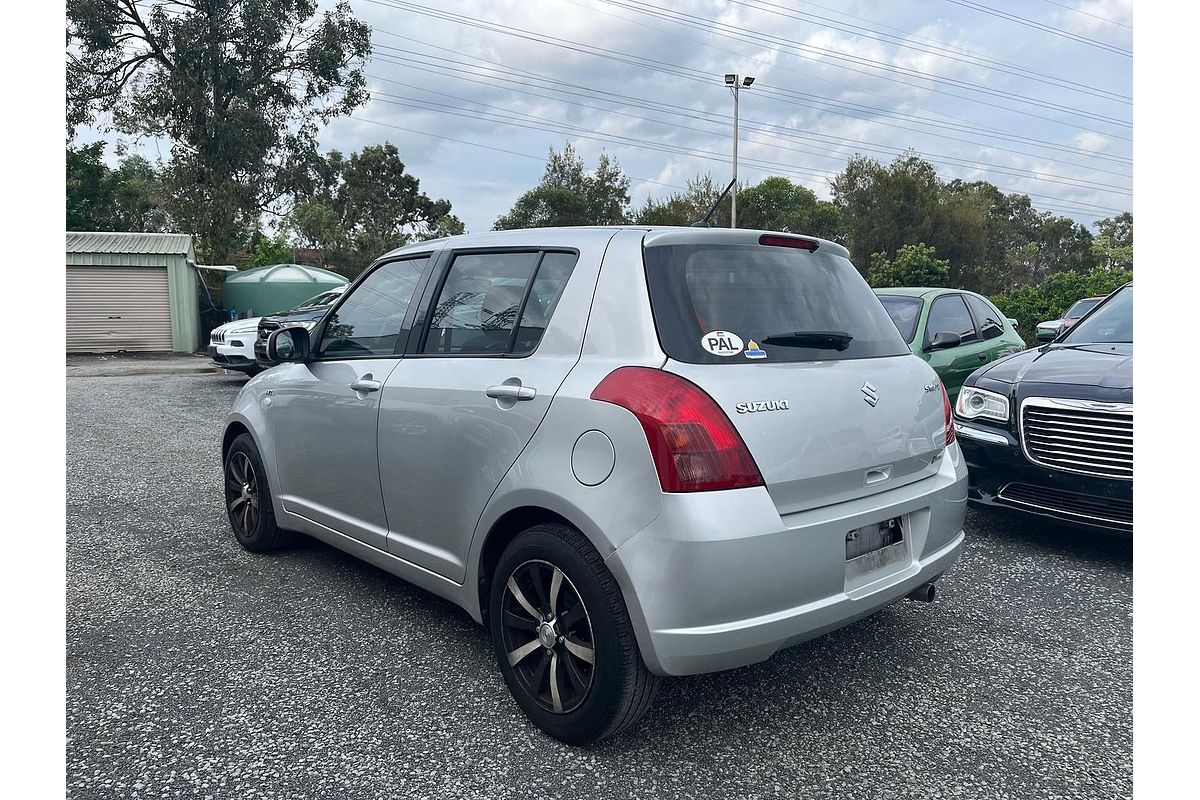 2006 Suzuki Swift Z Series RS415