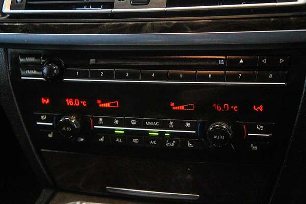2013 BMW 7 Series 740i F01 LCI