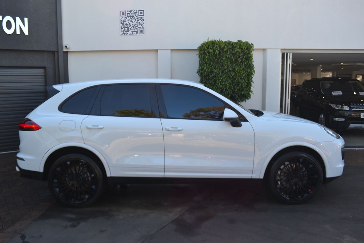 2017 Porsche Cayenne Diesel Platinum Edition 92A