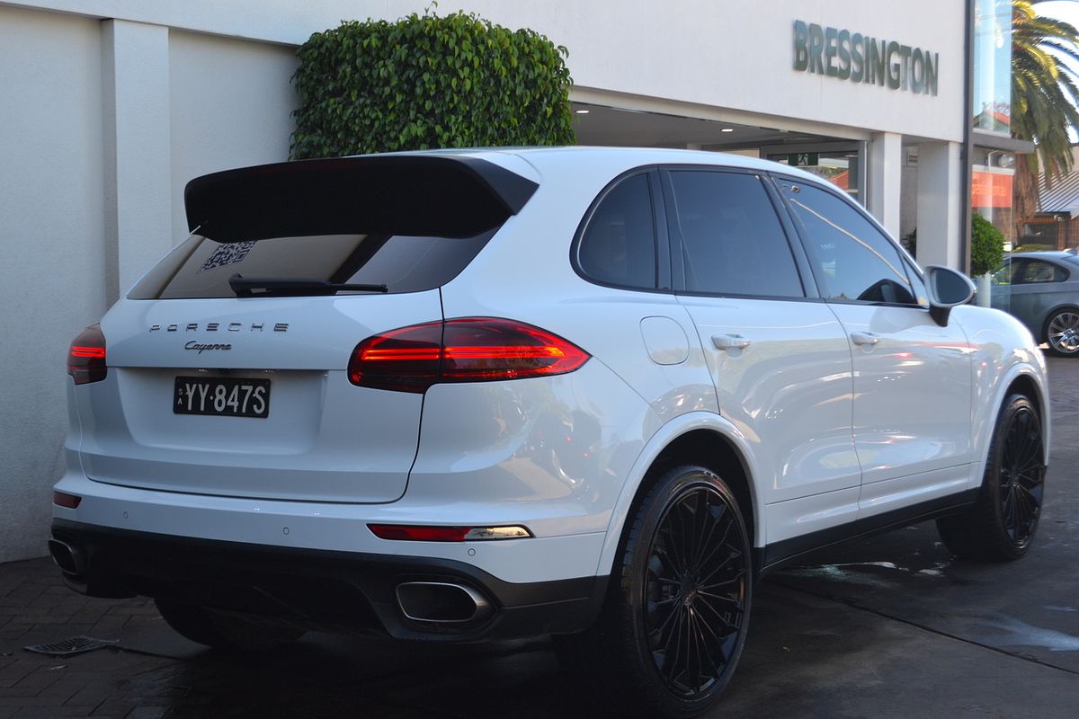 2017 Porsche Cayenne Diesel Platinum Edition 92A