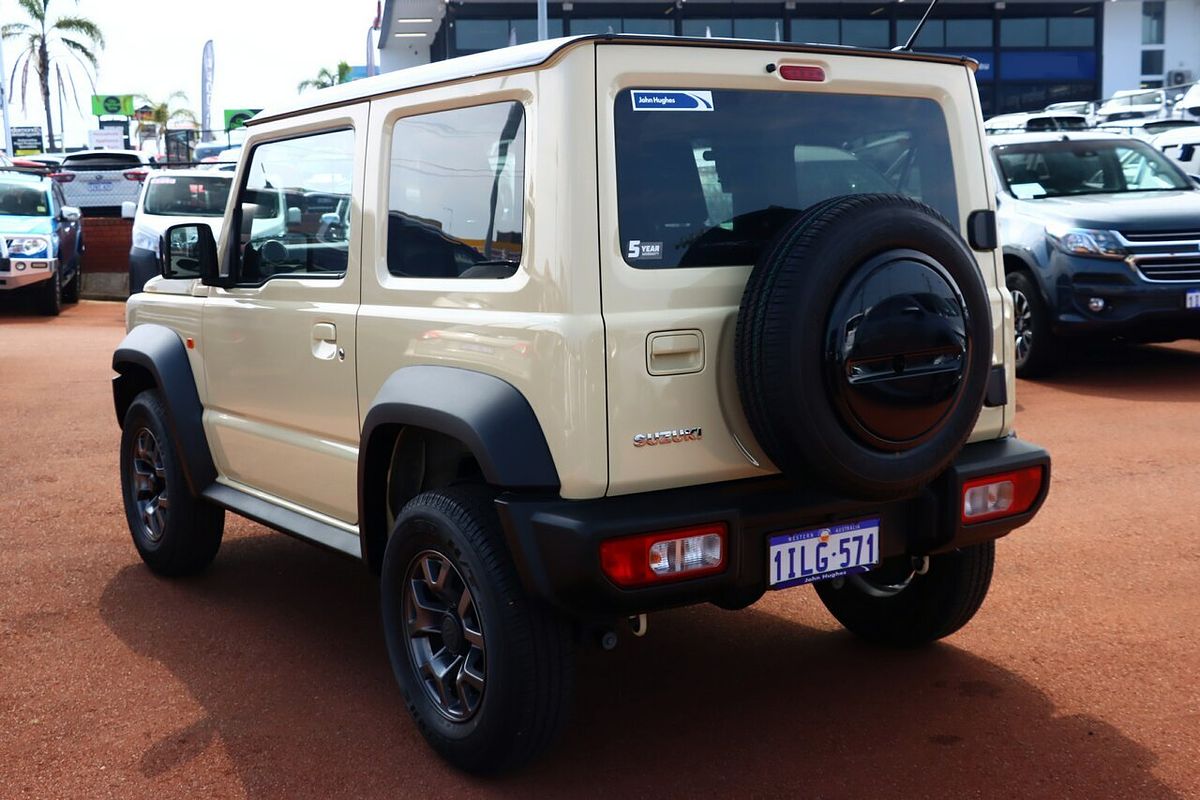 2022 Suzuki Jimny GLX GJ