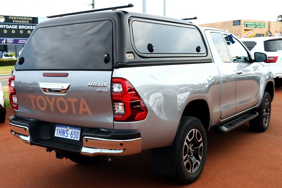 2022 Toyota Hilux SR5 GUN126R 4X4