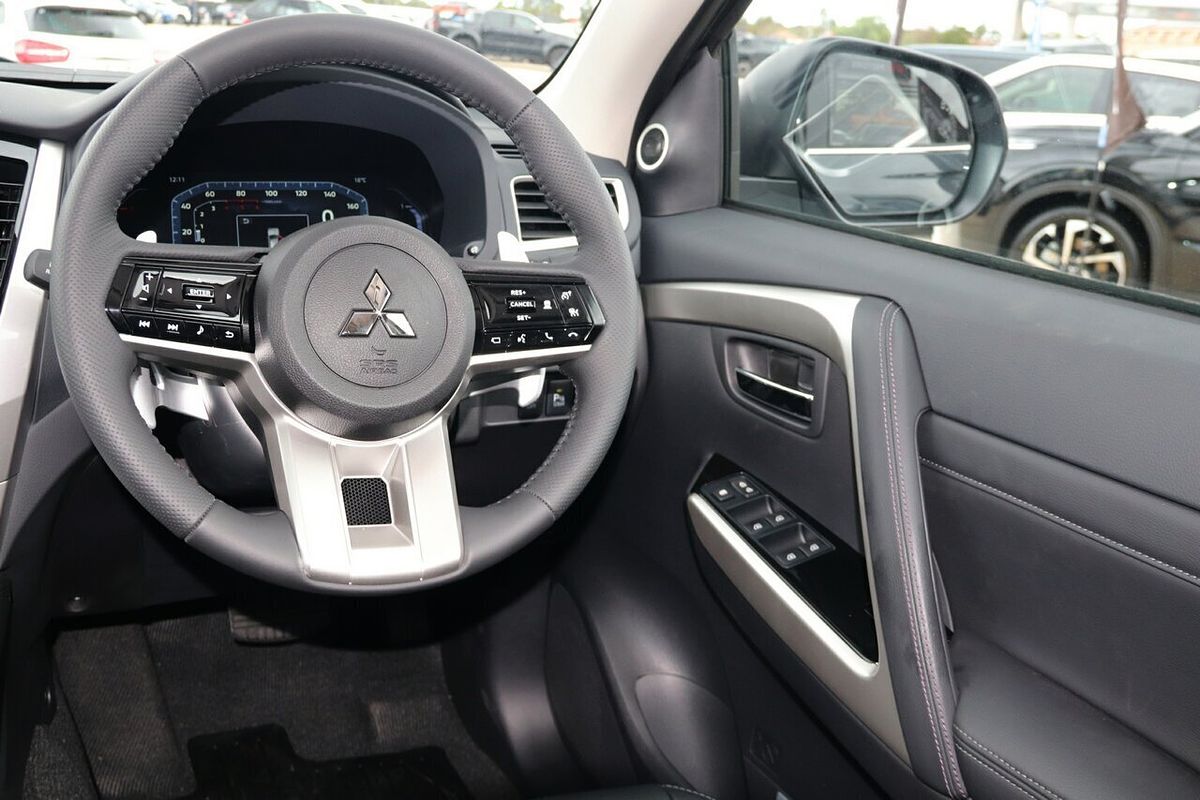 2024 Mitsubishi Pajero Sport Exceed QG