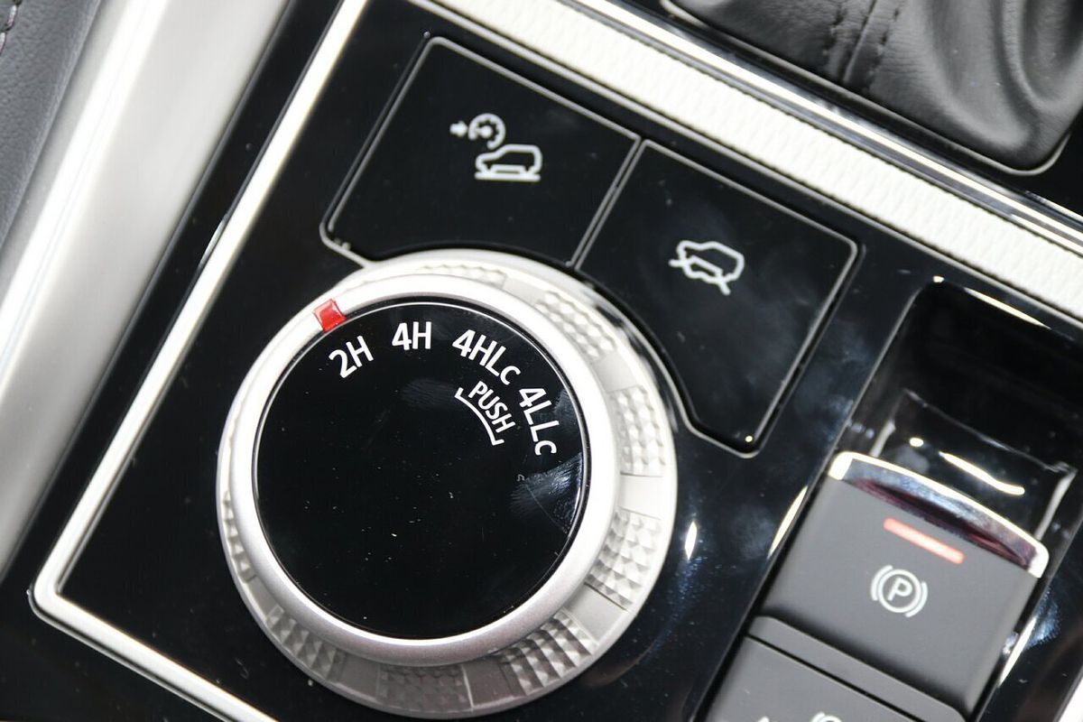 2024 Mitsubishi Pajero Sport Exceed QG