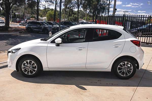 2024 Mazda 2 G15 Pure DJ Series