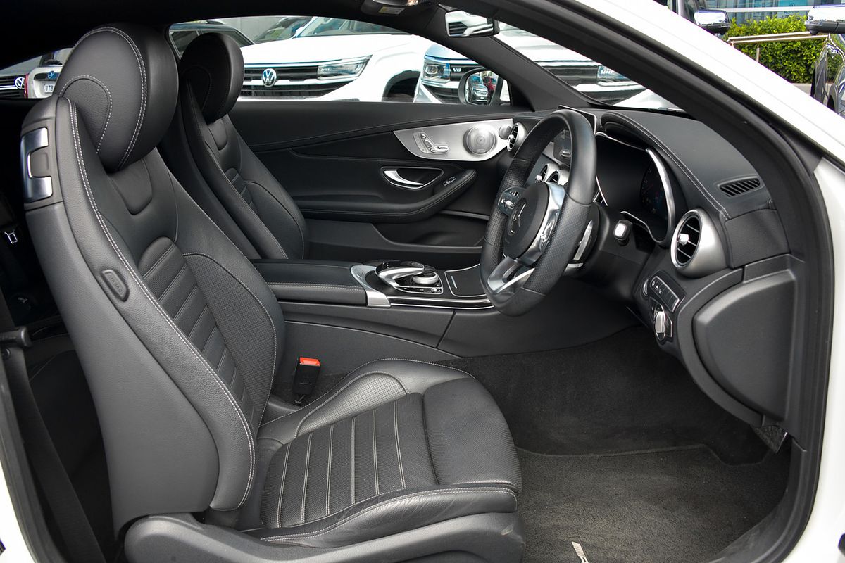 2019 Mercedes-Benz C-Class C300 C205
