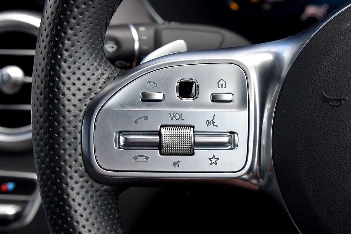 2019 Mercedes-Benz C-Class C300 C205