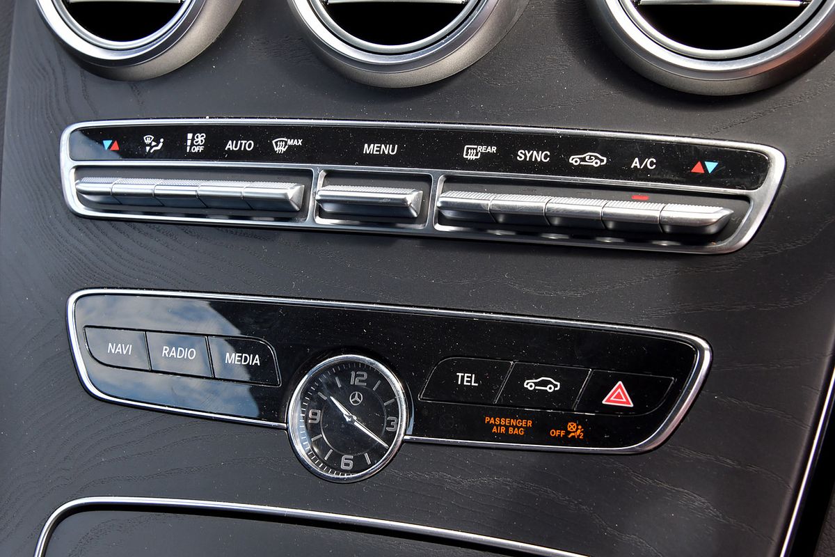2019 Mercedes-Benz C-Class C300 C205