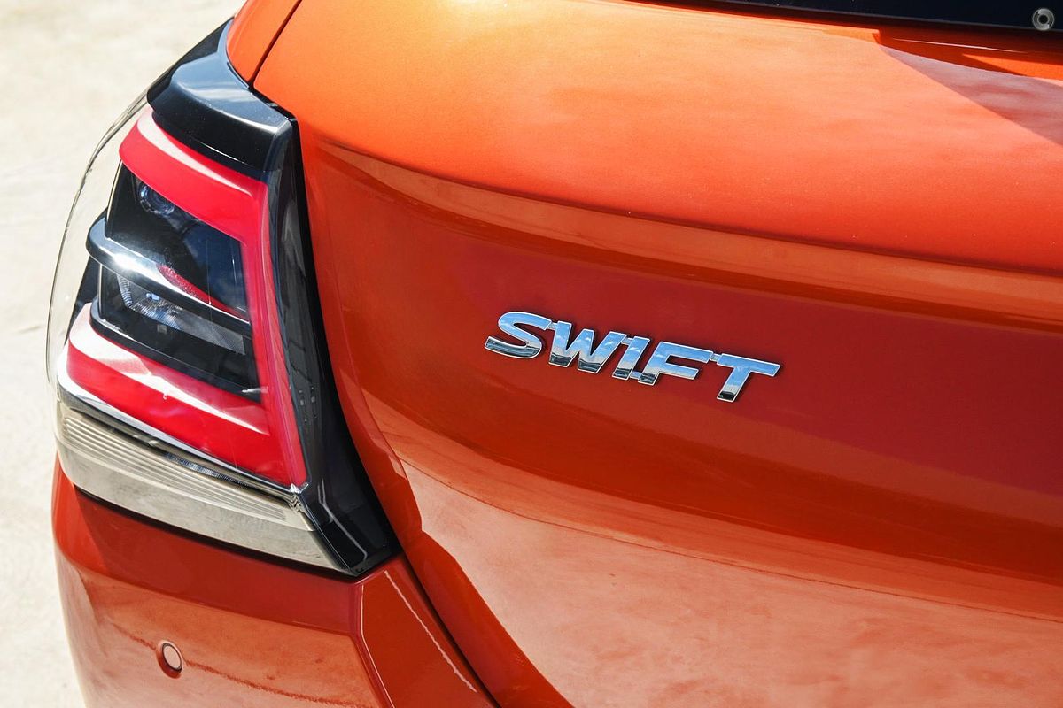 2024 Suzuki Swift Hybrid Plus UZ