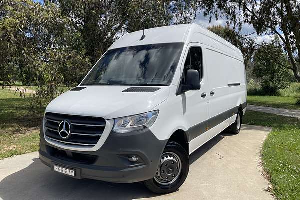 2024 Mercedes Benz Sprinter 517CDI VS30