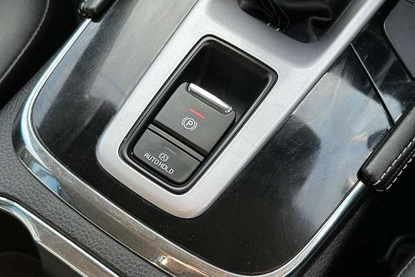 2023 Isuzu MU-X LS-T