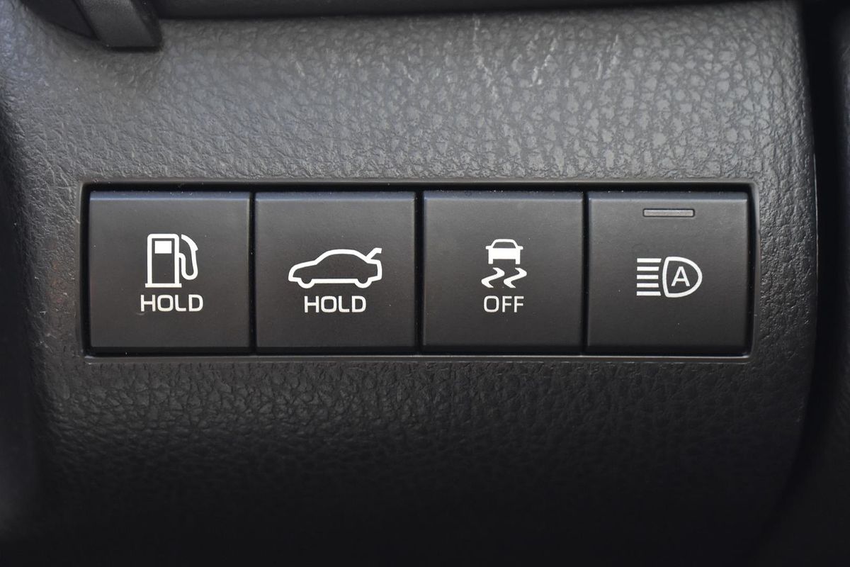 2022 Toyota Camry Ascent AXVA70R