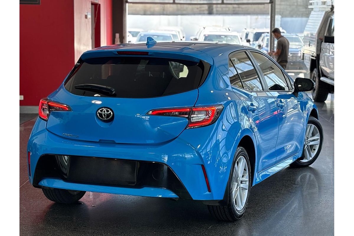 2022 Toyota Corolla SX MZEA12R