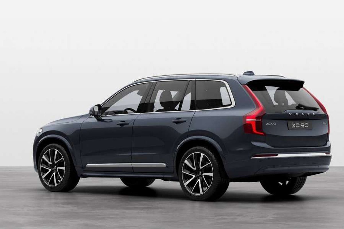 2023 Volvo XC90 Ultimate B6 Bright