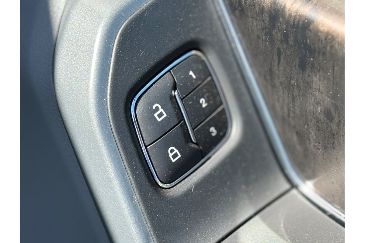 2023 Ford F-150 Lariat 4X4 LWB